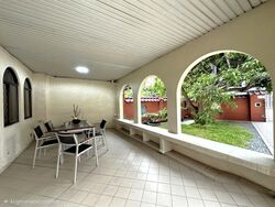 Sennett Estate (D13), Terrace #580268521